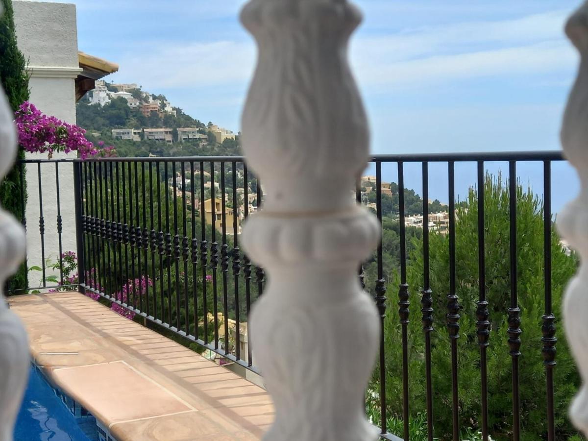 Villa Suiza Альтеа Экстерьер фото